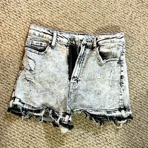 Vervet Acid wash denim shorts